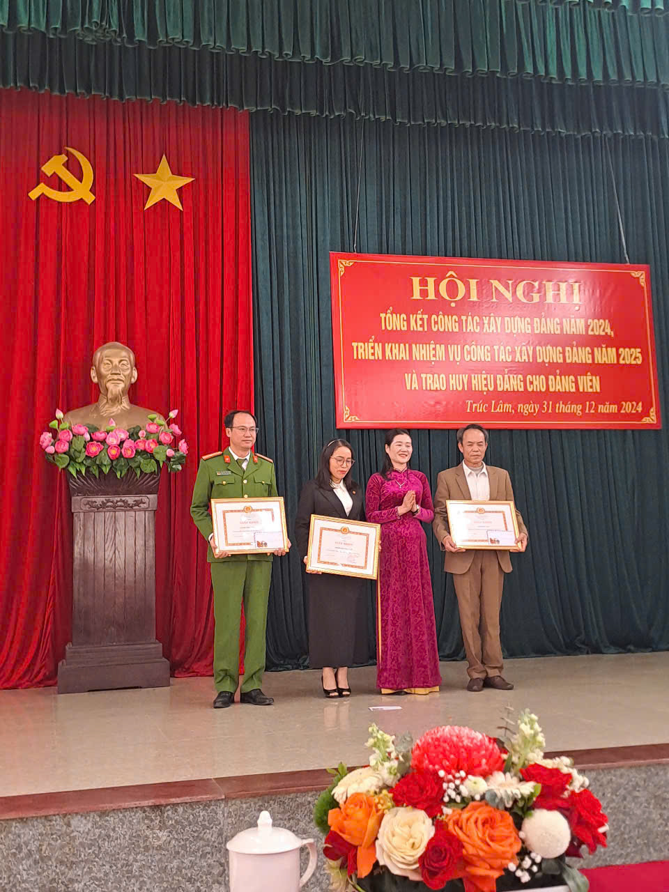 anh tin bai